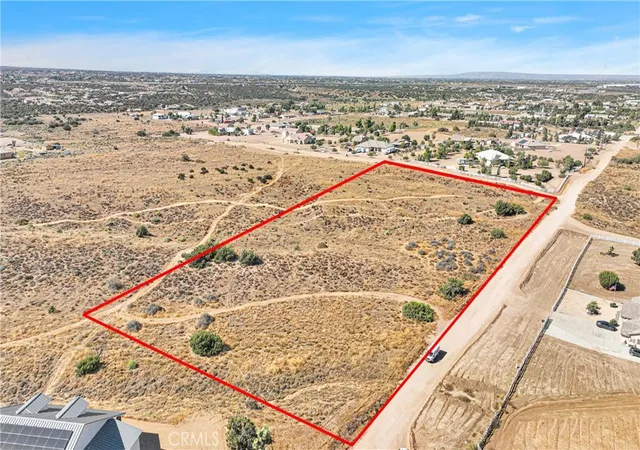 Photo 1 of Land for sale at 0 Meadowlark Ave, Oak Hills, CA 92344 | MLS# HD24210852 | Listing updated on 2026-09-18