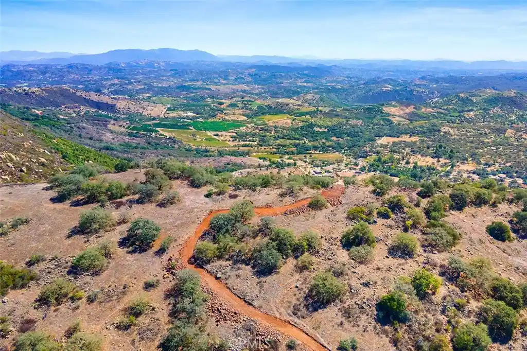 Photo 1 of Land for sale at 45 Calle De Mucho, Murrieta, CA 92562 | MLS# SW24210933 | Listing updated on 2026-10-19