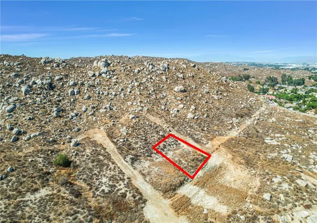 Land for sale at 0 Sunset, Perris, CA 92570 | MLS# CV24210099 | Listing updated on 2025-03-04