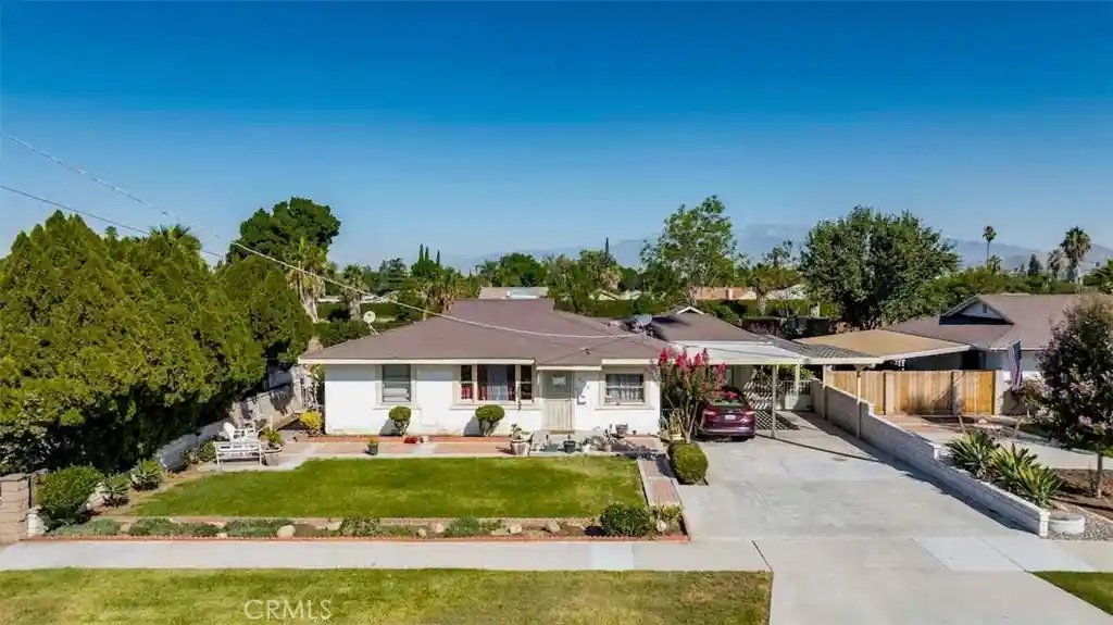 Photo 1 of Single family home for sale at 9279 Indiana Ave, Riverside, CA 92503 | MLS# IV24212973 | Listing updated on 2026-10-19