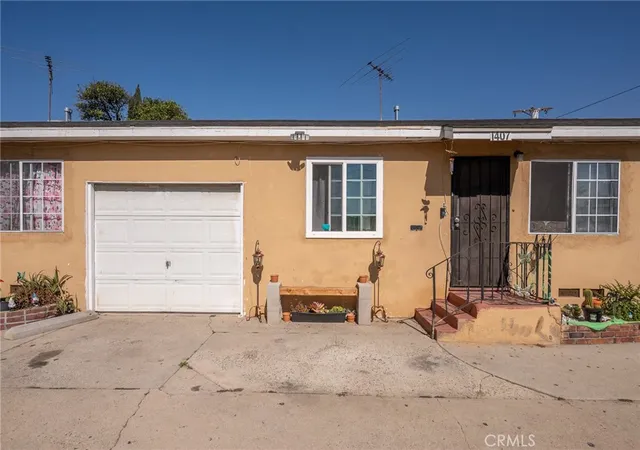 3rd image of 1405 Lagoon Ave, Wilmington, CA 90744 | MLS# SB24214254