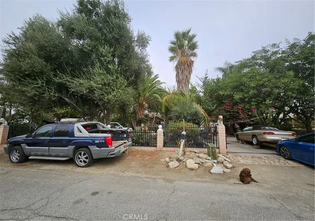 1st image of 566 E Santa Fe St, San Bernardino, CA 92408 | MLS# IG24218049