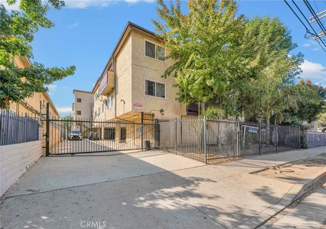 1st image of 15240 Nordhoff St, North Hills, CA 91343 | MLS# SR24218194