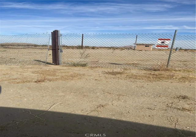 Homes for sale in Palmdale, CA | 18645 E Palmdale Blvd, Palmdale, CA 93591 | MLS# HD24221856