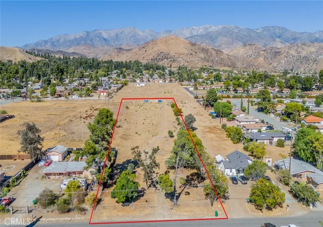 1st image of 0 Hoffer, Banning, CA 92220 | MLS# CV24220602