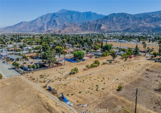 2nd image of 0 Hoffer, Banning, CA 92220 | MLS# CV24220602