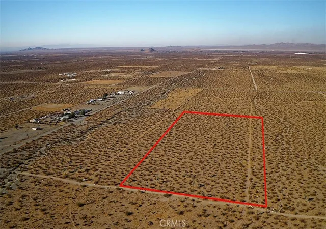3rd image of 0 -Dos Palmas Rd, Pinon Hills, CA 92372 | MLS# HD24225121