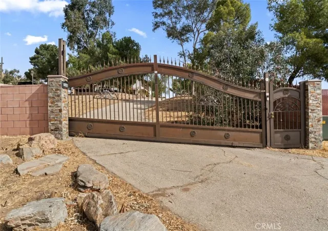 65th image of 35640 Dormer Rd, Agua Dulce, CA 91390 | MLS# SR24225417