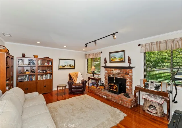 image of 23167 Brookside Rd, Crestline, CA 92325 | MLS# IG24226451