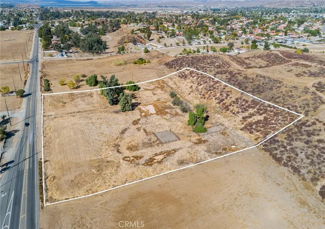 Photo 3 of Land for sale at 21026 Palomar St, Wildomar, CA 92595 | MLS# AR24233582 | Listing updated on 2026-03-13