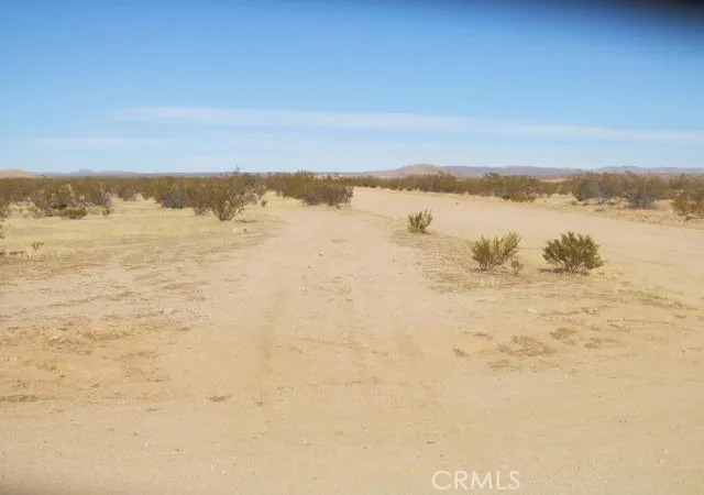 6th image of 3107 Brown Blvd, California City, CA 93505 | MLS# HD24238287