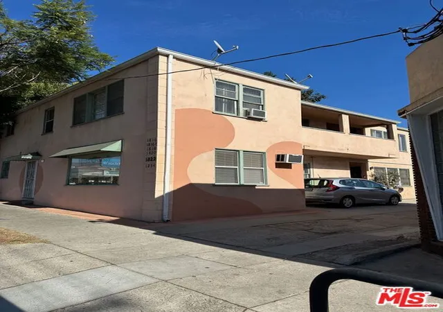 4th image of 1816 Hillhurst Ave, Los Angeles, CA 90027 | MLS# 24466949