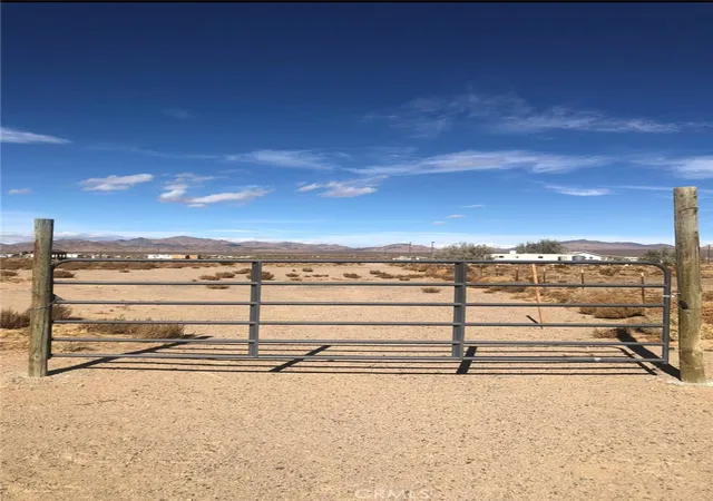Homes for sale in Lucerne Valley, CA | 0 Squaw Bush Rd, Lucerne Valley, CA 92356 | MLS# HD24240855