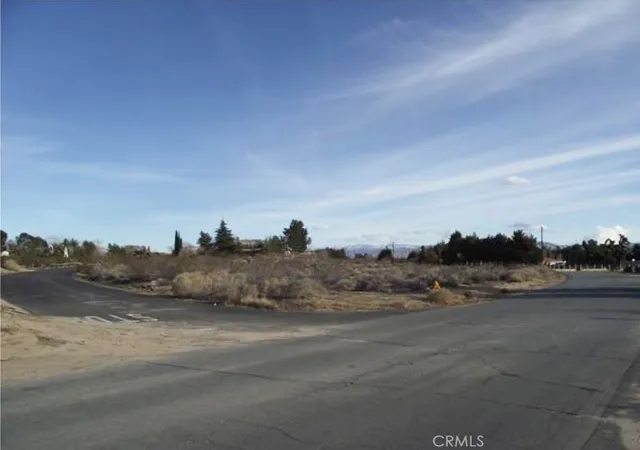 2nd image of 0 Mandan Shasta, Apple Valley, CA 92307 | MLS# CV24241064