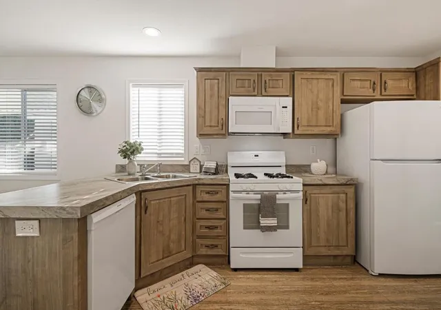 Photo 4 of Manufactured home for sale at 108 Cottonwood Rd #108, Oroville, CA 95965 | MLS# ML81987564 | Listing updated on 2026-06-23