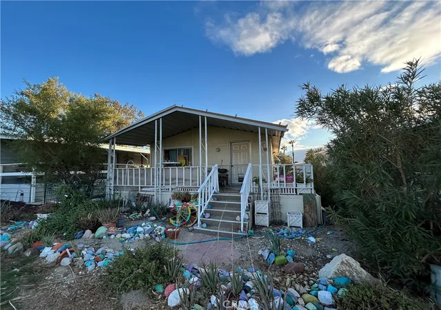 Photo 5 of Manufactured home for sale at 15500 Bubbling Wells Rd #114, Desert Hot Springs, CA 92240 | MLS# IG24240301 | Listing updated on 2026-10-01