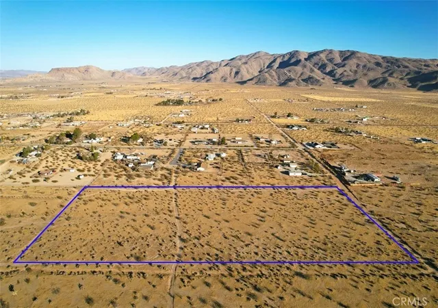 1st image of 0 Loma Vista Rd, Apple Valley, CA 92308 | MLS# HD24253128