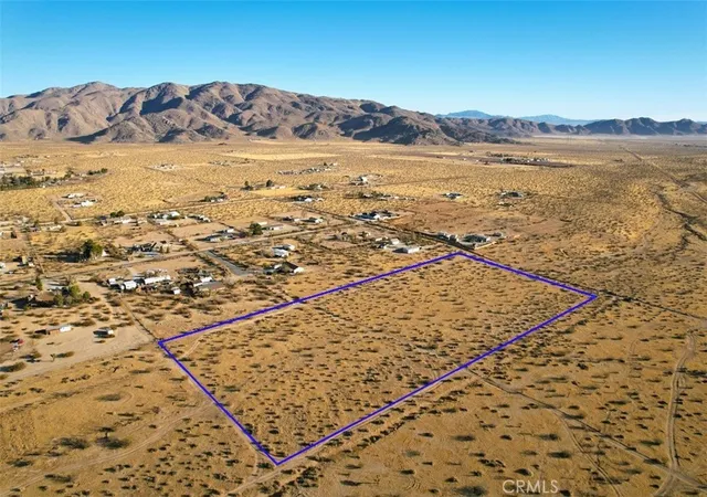 3rd image of 0 Loma Vista Rd, Apple Valley, CA 92308 | MLS# HD24253128