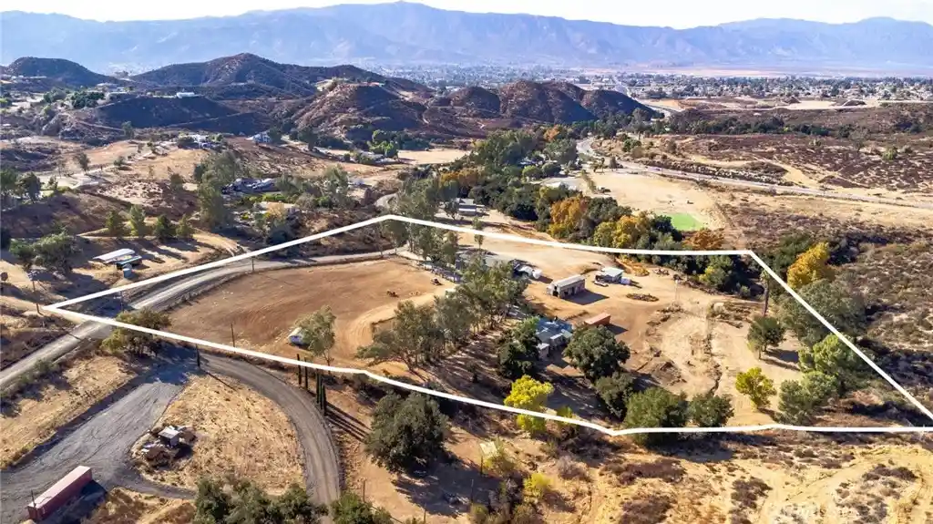 Photo 1 of Land for sale at 23700 Oak Cir Dr, Wildomar, CA 92595 | MLS# OC24253153 | Listing updated on 2026-08-10
