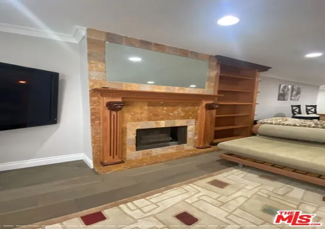 10th image of 1940 N Highland Ave #44, Los Angeles, CA 90068 | MLS# 24474501