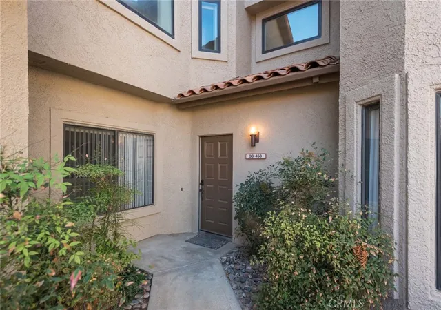 Listing Photo 1 - Condo for sale in building located at 38453 Nasturtium Wy, Palm Desert, CA 92211 - Unit #