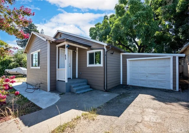 Homes for sale in Lakeport, CA | 55 E St, Lakeport, CA 95453 | MLS# LC24253435