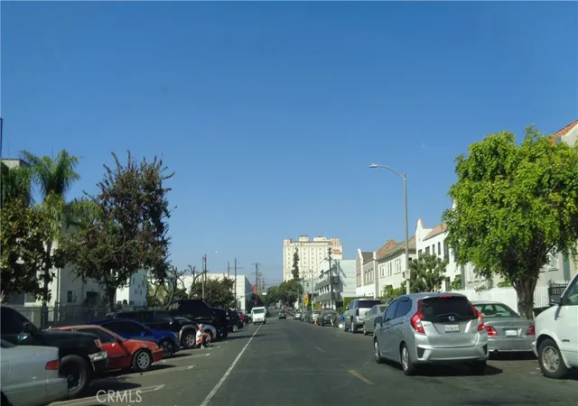 6th image of 152 S Westmoreland Ave, Los Angeles, CA 90004 | MLS# DW25001824