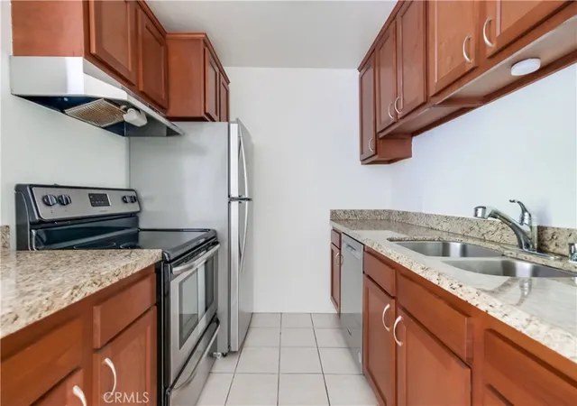 Listing Photo 1 - Condo for sale in building located at 3602 W Estates Ln, Rolling Hills Estates, CA 90274 - Unit #207