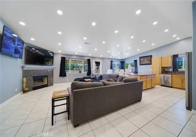 Photo 3 of Single family home for sale at 13330 E Avenue W, Pearblossom, CA 93553 | MLS# SB25003849 | Listing updated on 2026-06-29