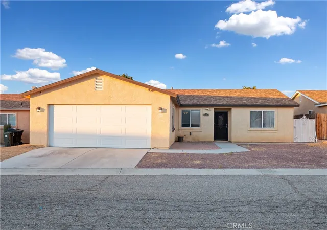 Photo 1 of Sale Pending at 34646 Paseo Del Valle, Barstow, CA 92311 | MLS# SB25005139 | Listing updated on 2026-09-19
