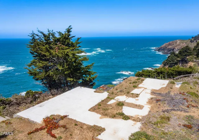 3rd image of 6030 Hwy 1, Little River, CA 95456 | MLS# C1-10847
