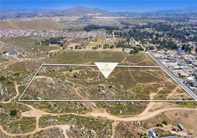 Photo 4 of Land for sale at 0 Byers, Menifee, CA 92584 | MLS# SW25005991 | Listing updated on 2026-01-05