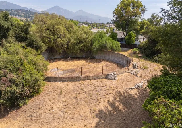 Homes for sale in Claremont, CA | 4053 N Towne Ave, Claremont, CA 91711 | MLS# TR25006435