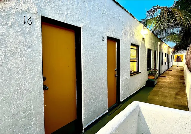 Homes for sale in Long Beach, CA | 1101 Cherry Ave, Long Beach, CA 90813 | MLS# PW25007491