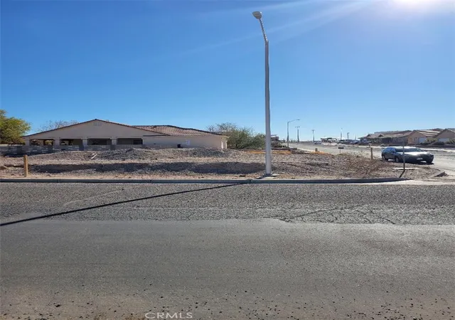 3rd image of 2207 Casa Loma St, Needles, CA 92363 | MLS# JT25008769
