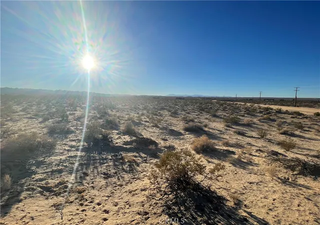 Photo 1 of Land for sale at 0 Valle Vista Rd, Twentynine Palms, CA 92277 | MLS# IV25009618 | Listing updated on 2025-12-31