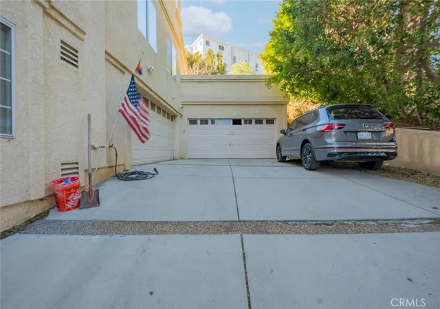 3rd image of 12001 Shoshone Ave, Granada Hills, CA 91344 | MLS# SR25010724