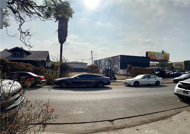 Photo 1 of Land for sale at 6132 Romaine St, Los Angeles, CA 90038 | MLS# SR25010832 | Listing updated on 2026-07-13