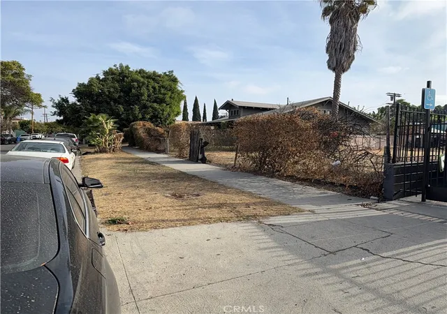 Photo 3 of Land for sale at 6132 Romaine St, Los Angeles, CA 90038 | MLS# SR25010832 | Listing updated on 2026-07-13