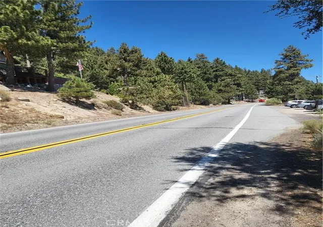 4th image of 0 North Shore Dr, Fawnskin, CA 92333 | MLS# IG25012446