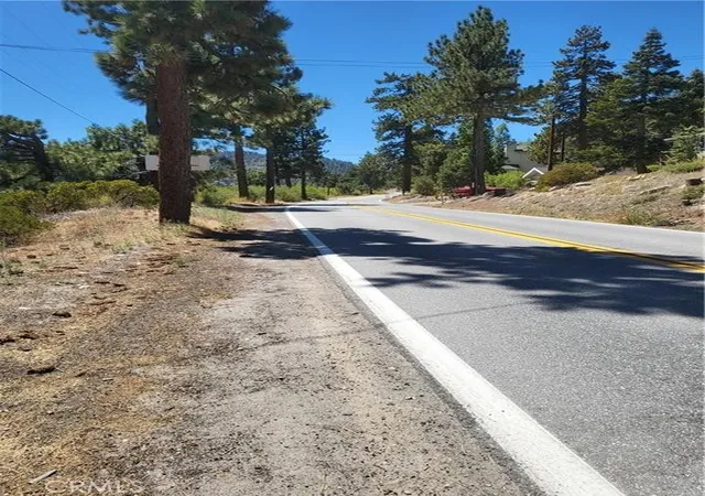 5th image of 0 North Shore Dr, Fawnskin, CA 92333 | MLS# IG25012446