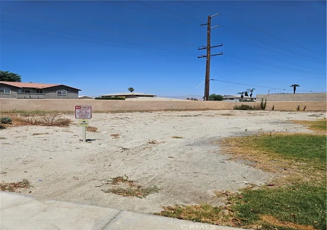 4th image of 33014 Campus Ln, Cathedral City, CA 92234 | MLS# IG25013182
