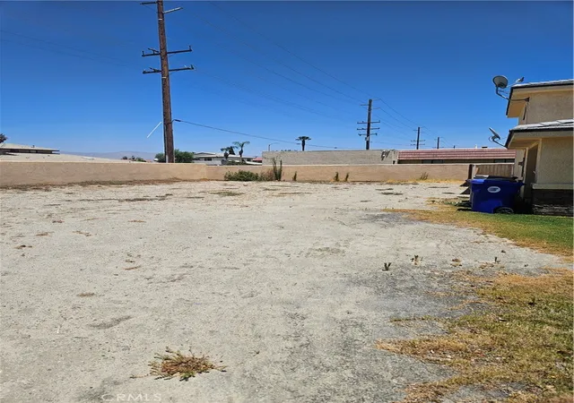 5th image of 33014 Campus Ln, Cathedral City, CA 92234 | MLS# IG25013182
