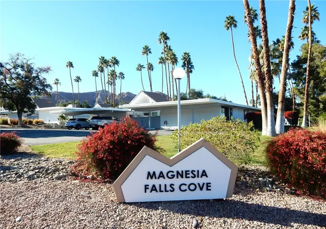 2nd image of 42278 Dunes View Rd #28, Rancho Mirage, CA 92270 | MLS# RS25014845