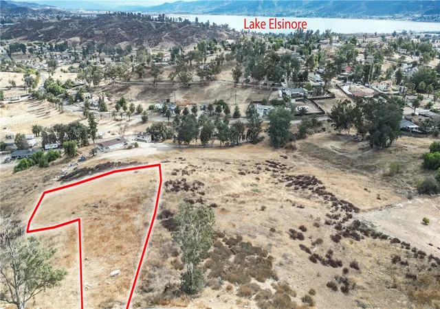 Homes for sale in Lake Elsinore, CA | 13 Ingall Cir, Lake Elsinore, CA 92530 | MLS# IG25015692