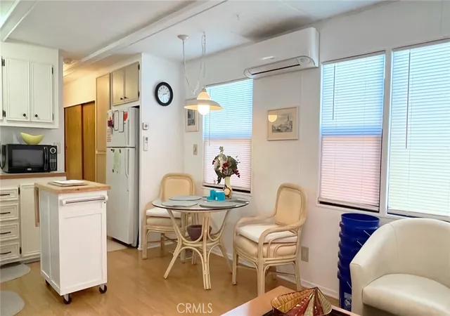 Photo 3 of Manufactured home for sale at 69801 Ramon Rd #30, Cathedral City, CA 92234 | MLS# OC25016569 | Listing updated on 2026-03-07