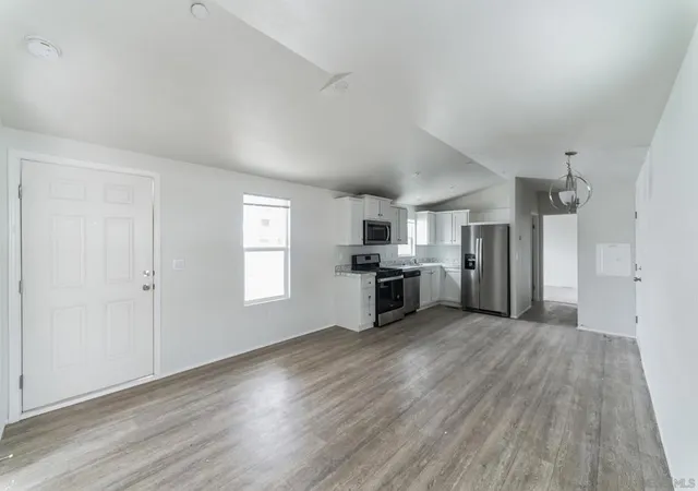 Photo 2 of Manufactured home for sale at 25521 N Lincoln Ave #22, Hemet, CA 92544 | MLS# 250017138SD | Listing updated on 2026-06-01