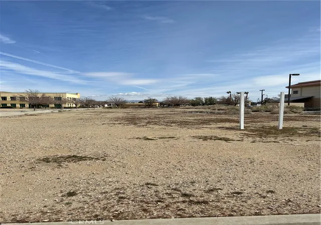 1st image of 0 California, Victorville, CA 92392 | MLS# SB25018600