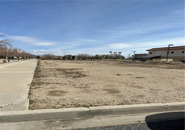 3rd image of 0 California, Victorville, CA 92392 | MLS# SB25018600