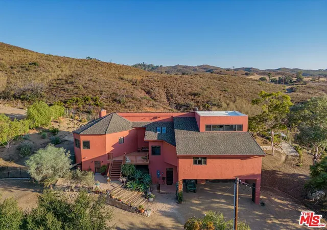 2nd image of 34136 Mulholland Hwy, Malibu, CA 90265 | MLS# 25486823